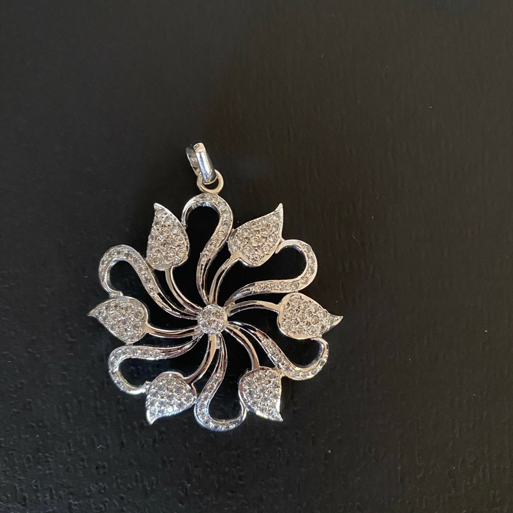 Pendant!! - Picture 7 of 10